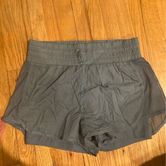 Activewear Shorts - Two Pairs - Old Navy Medium Tall - Picture 2 of 9